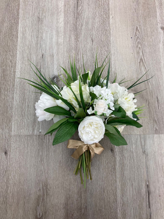Bouquet hire - Classic