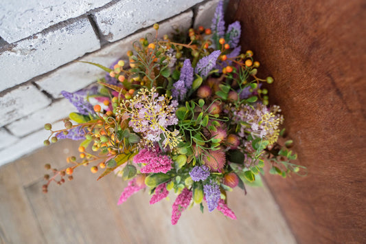 Bouquet hire - Berry me happy