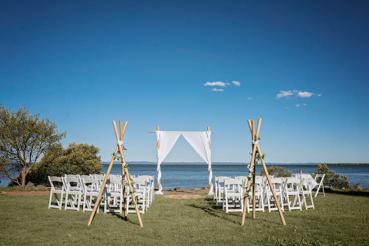 Elope (ceremony only) with Pop Up Weddings Bayside