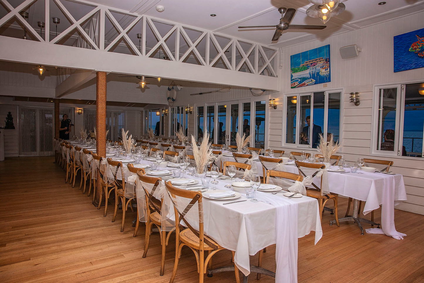 Reception styling - Dried flowers