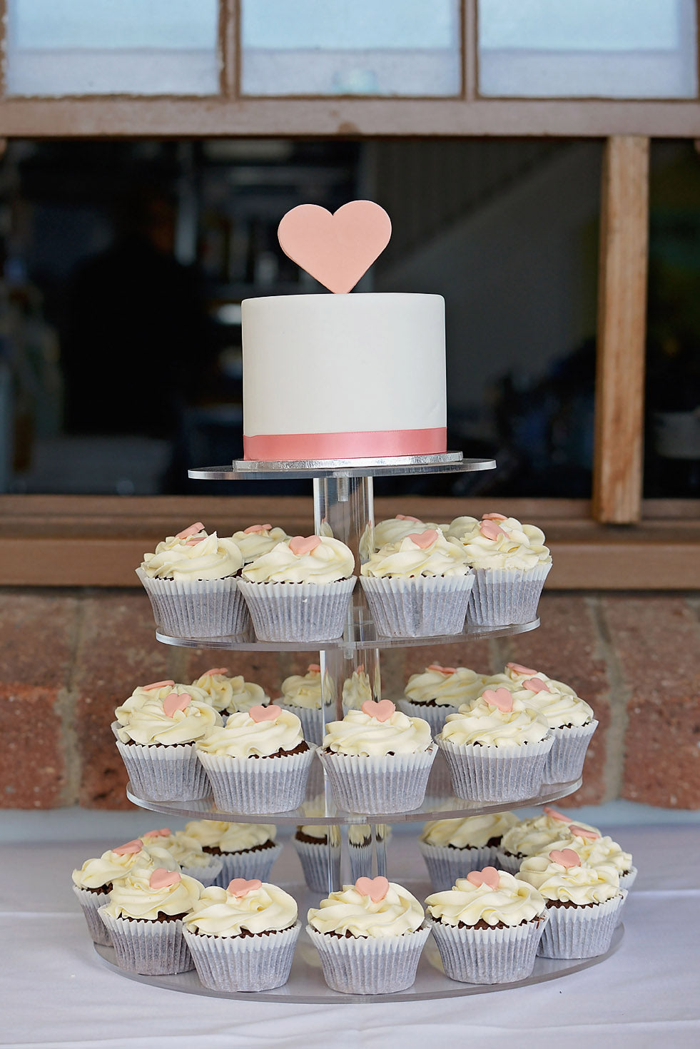 Cakes - From the Heart Cupcakes