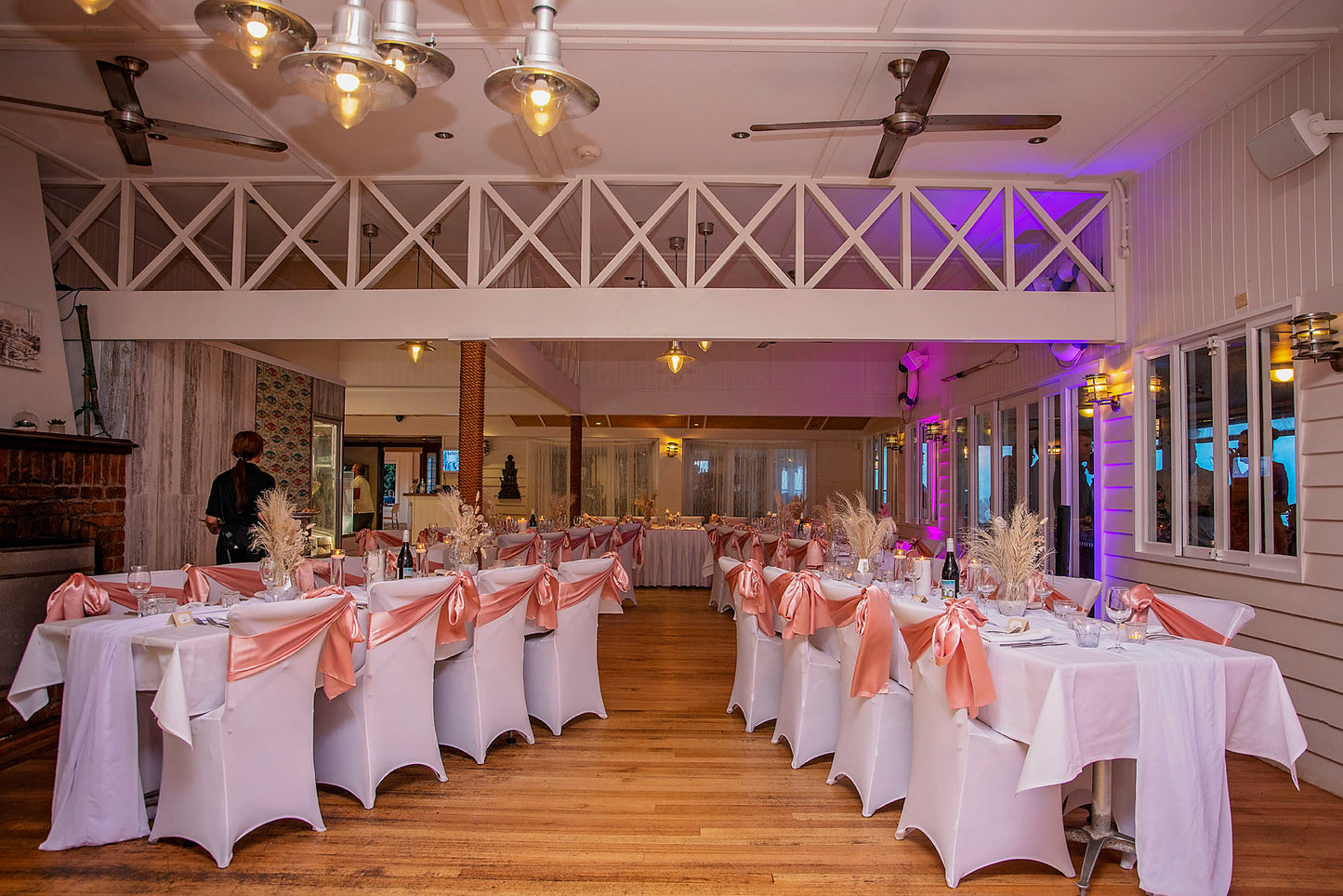 Reception styling - Dried flowers