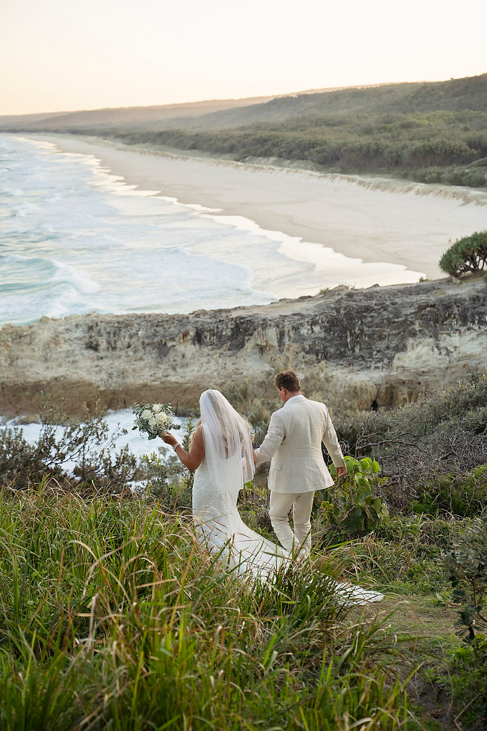 Elope Straddie - Friday to Sunday