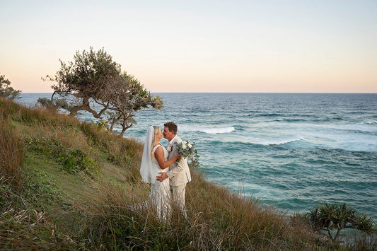 Elope Straddie - Friday to Sunday